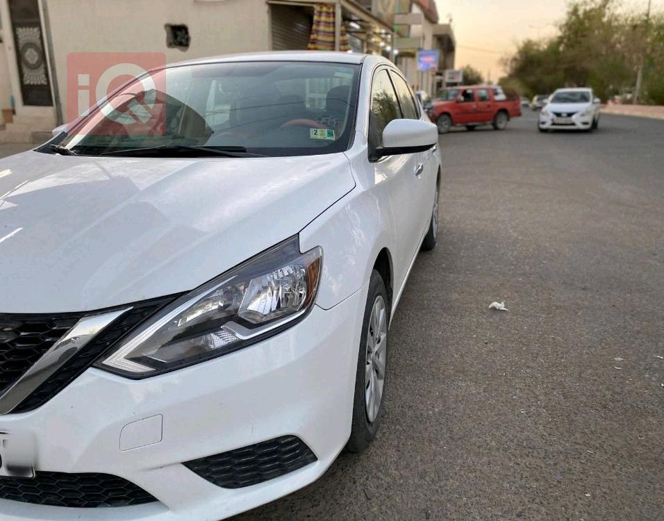 نیسان سێنترا